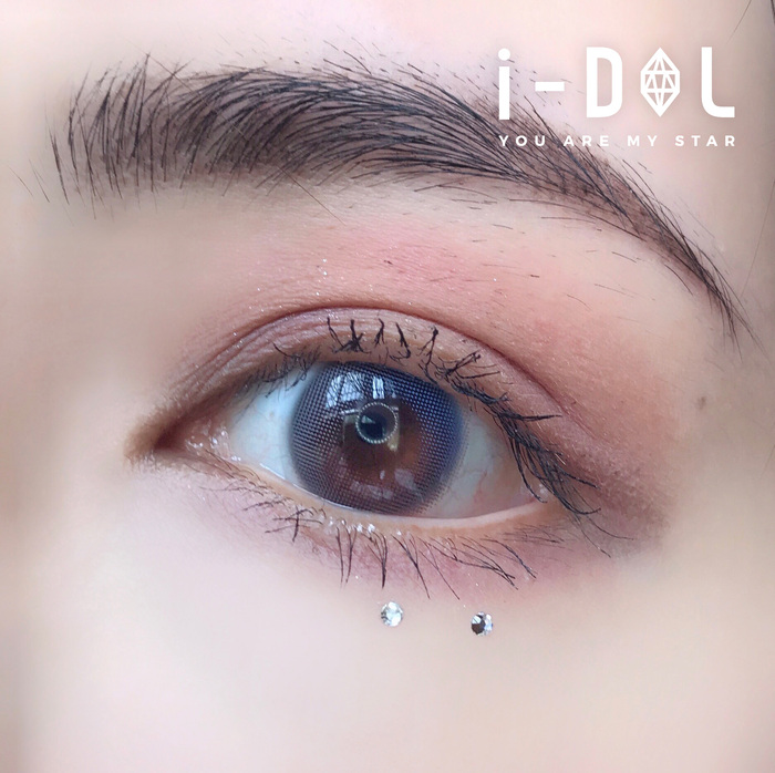 I-DOL 夏威夷系列幻彩灰佩戴图 I-DOL 夏威夷系列幻彩灰佩戴图