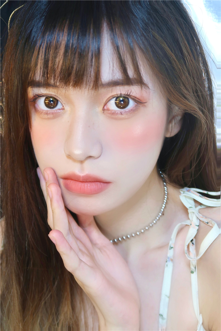 sunyior秀儿 bling black布灵黑 年抛略微增大日常美瞳 黑色