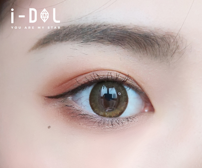 I-DOL Bee 浓郁棕佩戴图 I-DOL Bee 浓郁棕佩戴图